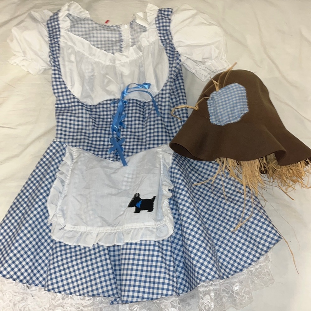 Wizard of Oz Dorothy & Scarecrow Costume RED Sequined Uggs